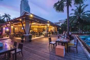 ravindra beach resort and spa