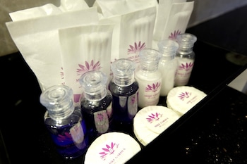 mike garden resort hotel