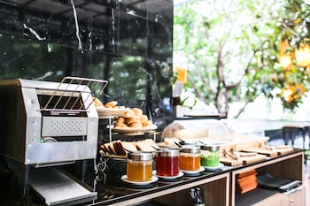 fifth jomtien pattaya