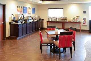 Comfort Inn & Suites Grinnell Near I-80,Marshalltown>>Grinnell,3 star