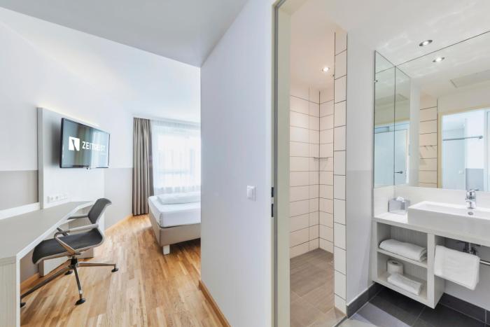 hotel zeitgeist vienna hauptbahnhof