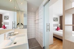 hotel zeitgeist vienna hauptbahnhof