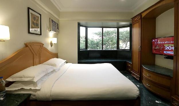 sai leela hotel