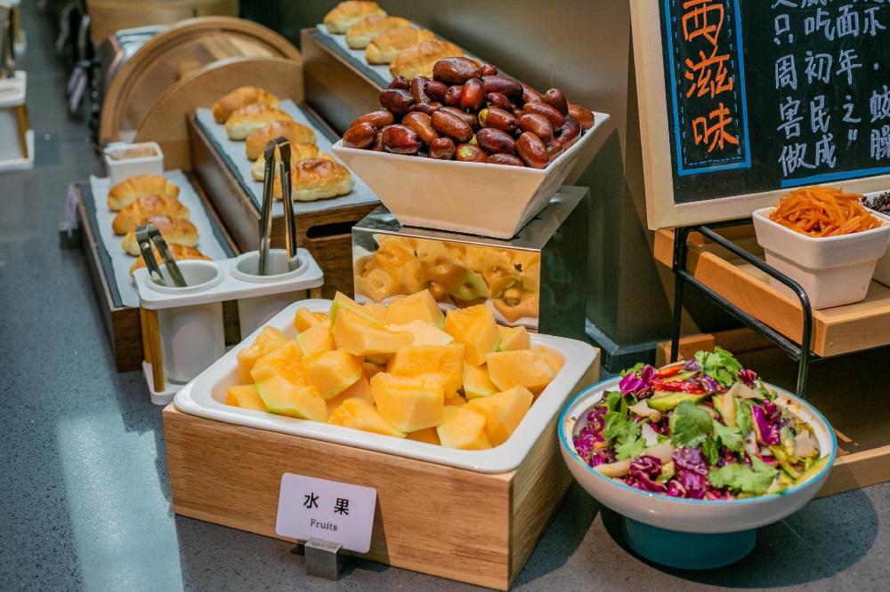 hanting hotel yanan railway station