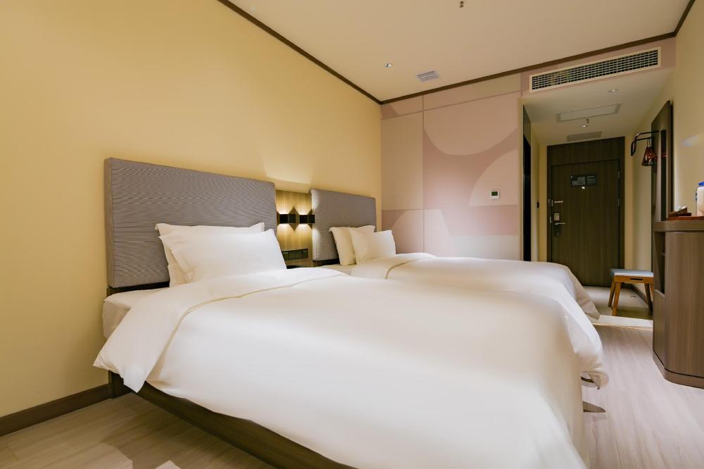 hanting hotel yanan railway station