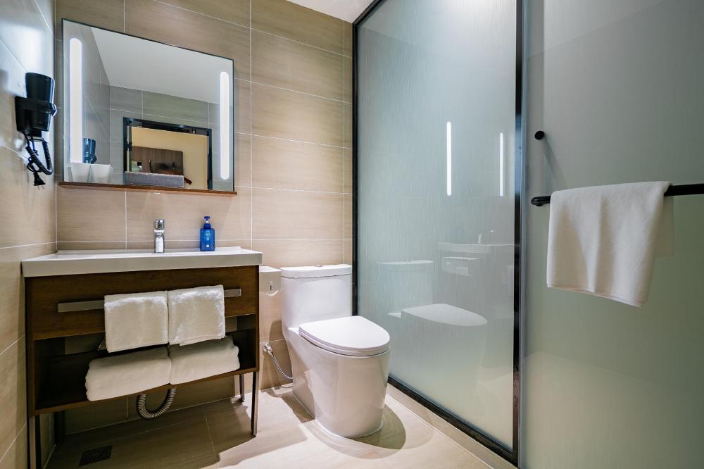 hanting hotel yanan railway station