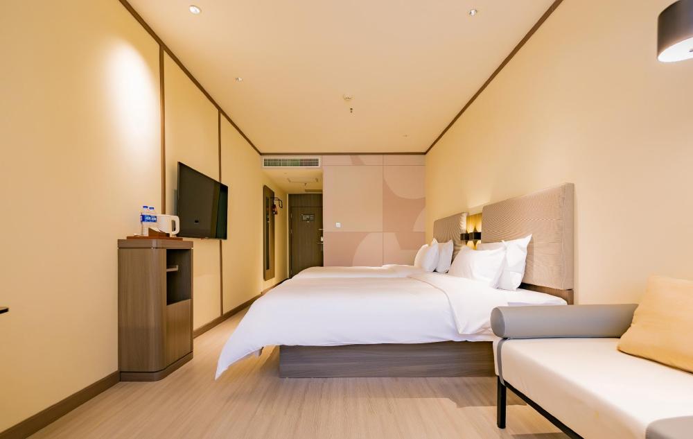 hanting hotel yanan railway station