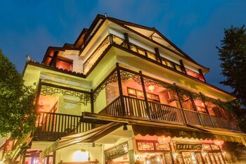 yangshuo riverview hotel