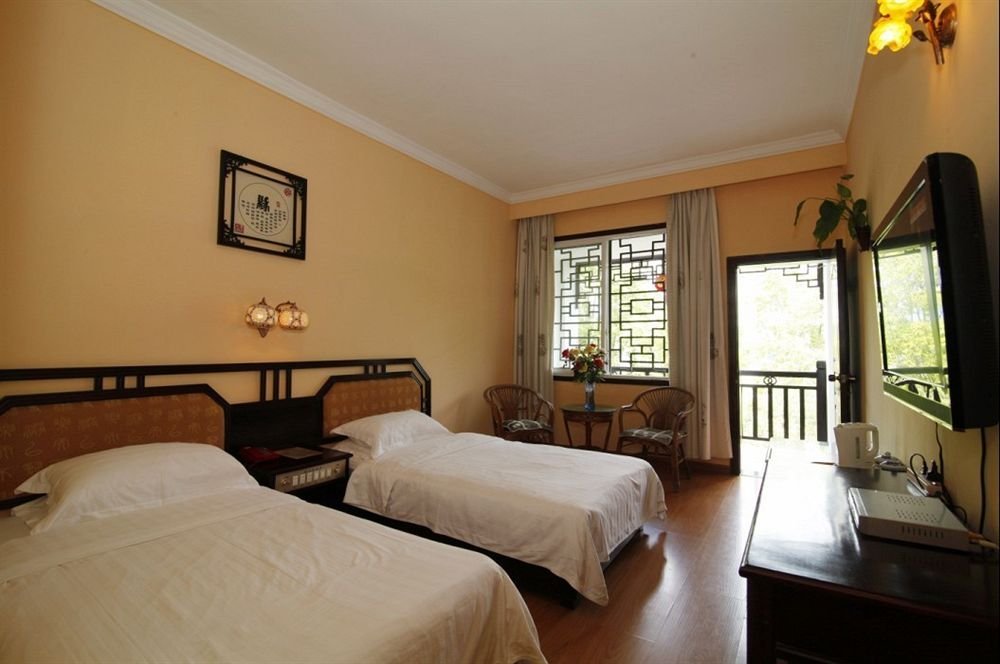 yangshuo riverview hotel