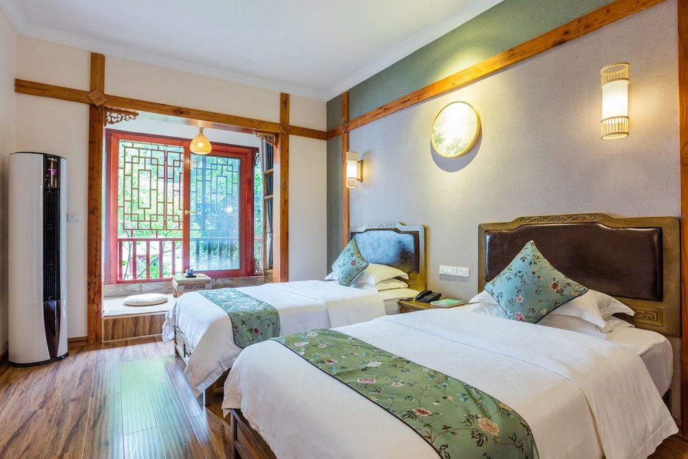 yangshuo riverview hotel