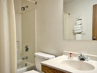 Super 8 By Wyndham Dumfries/Quantico,Washington>>Dumfries,2 star