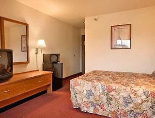 Super 8 By Wyndham Dumfries/Quantico,Washington>>Dumfries,2 star
