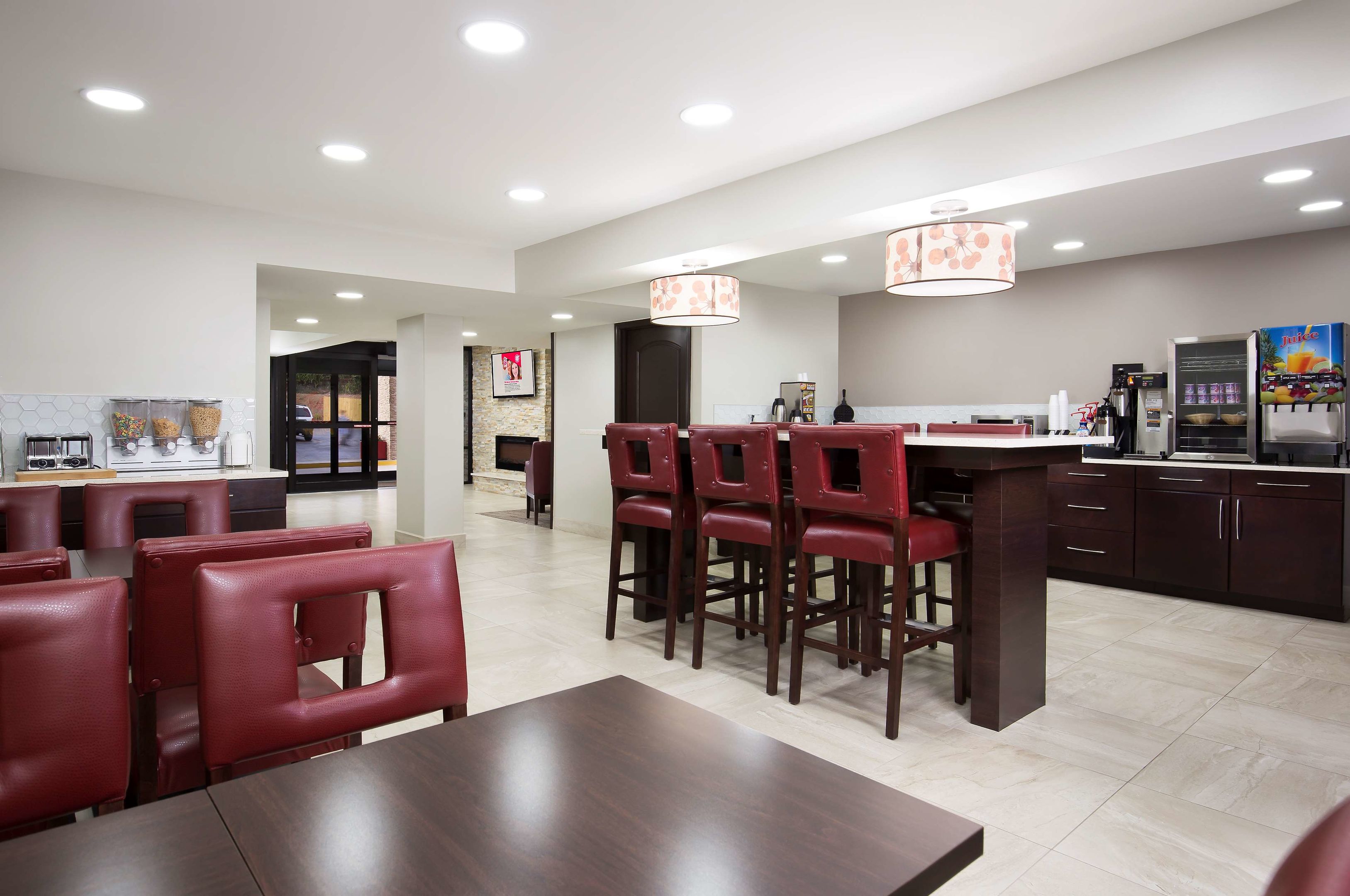 red roof inn plus birmingham east irondale airport