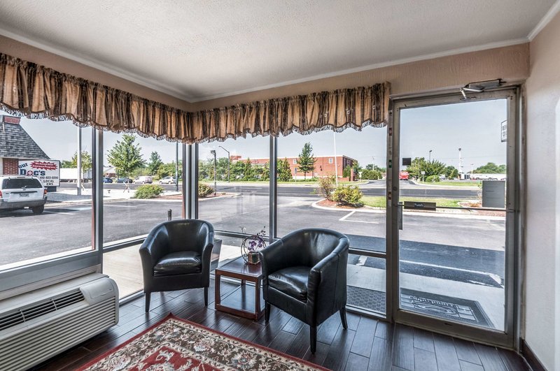 econo lodge easton route 50