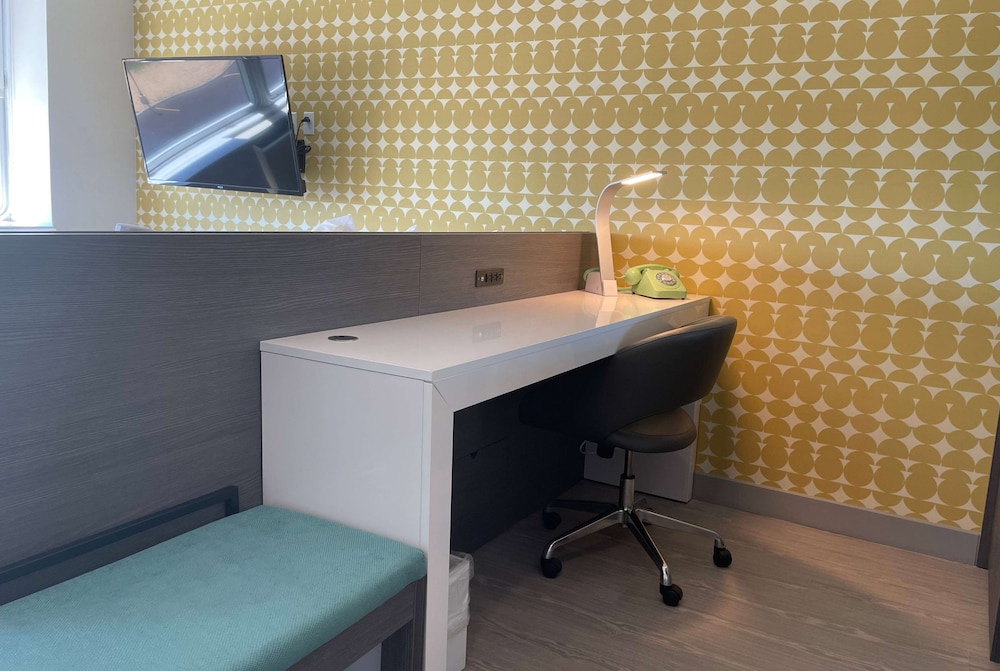 the orbit hotel trademark collection by wyndham