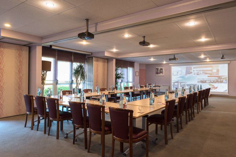 hotel du golf de lailette the originals relais qualys hotel