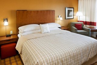 Doubletree By Hilton Raleigh - Cary,Raleigh>>Cary,4 star