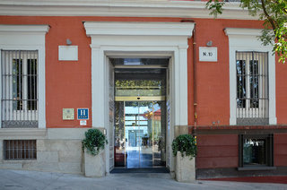 petit palace santa barbara