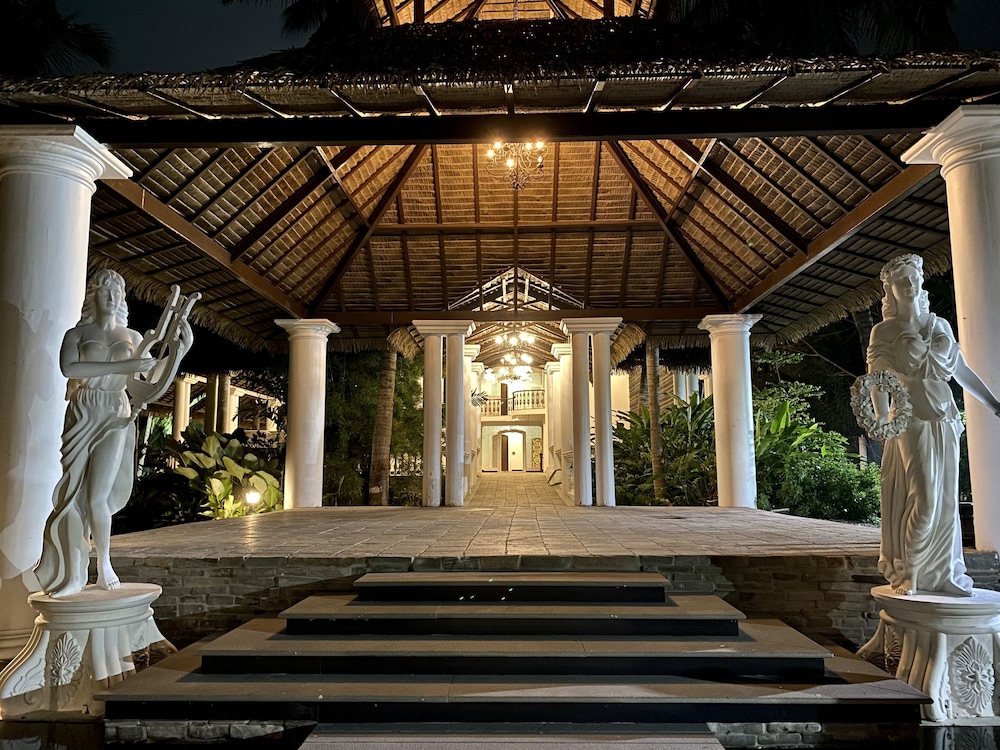 lagoon sarovar premiere resort pondicherry