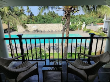 lagoon sarovar premiere resort pondicherry