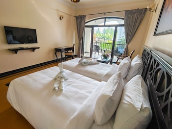 lagoon sarovar premiere resort pondicherry