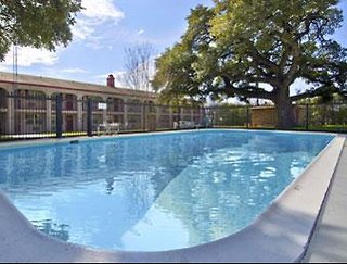 Knights Inn Belton,Belton>>Bell County,2 star