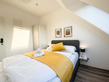 modern hotel hauptbahnhof