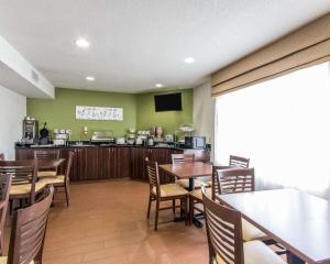 the douillet by demeure hotels