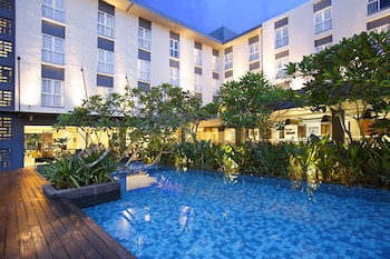 hotel santika mataram lombok
