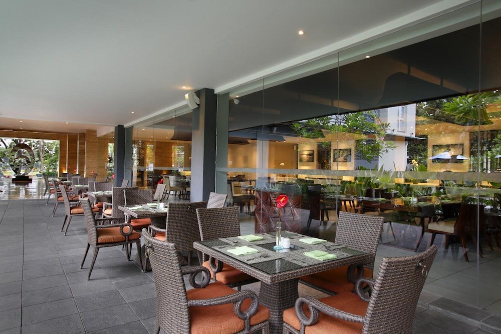 hotel santika mataram lombok