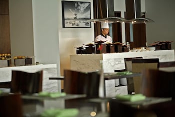 hotel santika mataram lombok