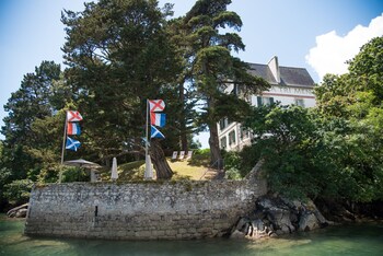 villa tri men