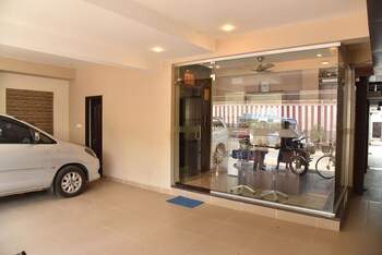 Kommiya Inn,Poondi>>Kumbakonam,3 star