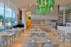 W Abu Dhabi - Yas Island,United Arab Emirates>>Abu Dhabi,5 star