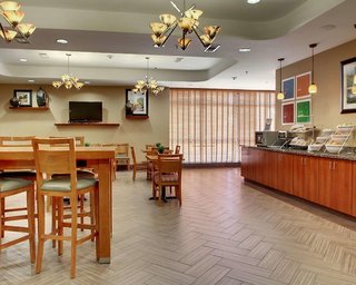 Comfort Suites Airport,Greenwood>>Flowood,3 star