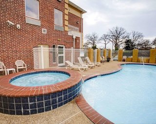Comfort Suites University Drive,Bryan>>Brazos,3 star