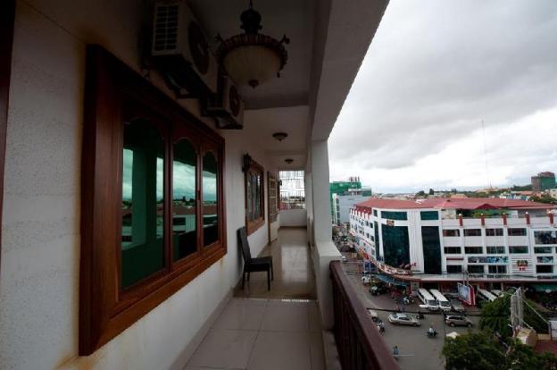 wei si deng hotel and restaurant