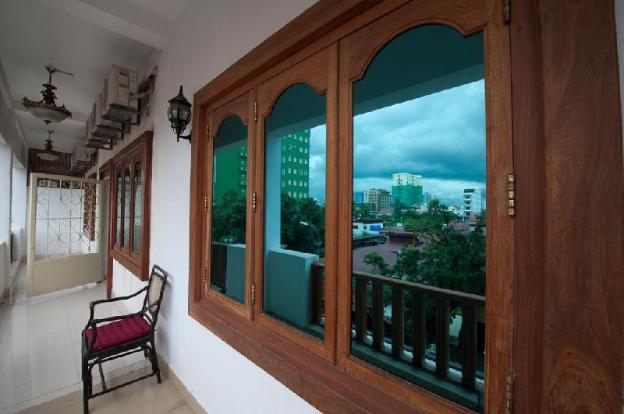 wei si deng hotel and restaurant