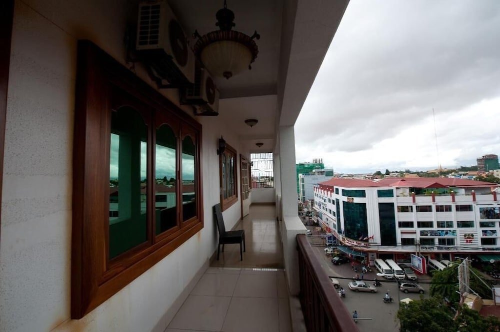 wei si deng hotel and restaurant