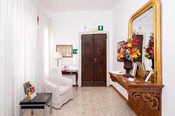 ca foscolo residence