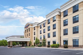 springhill suites marriott colorado springs south