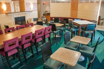 springhill suites marriott colorado springs south