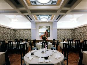 sapporo garden palace