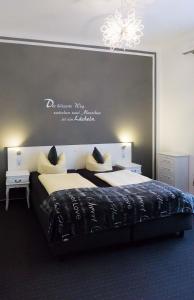 hotel skada city colln