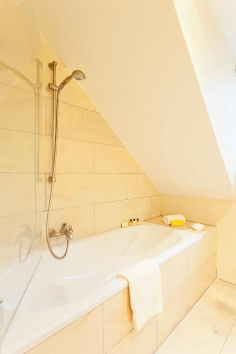 classic hotel harmonie