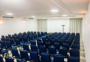 el aram beach and convention