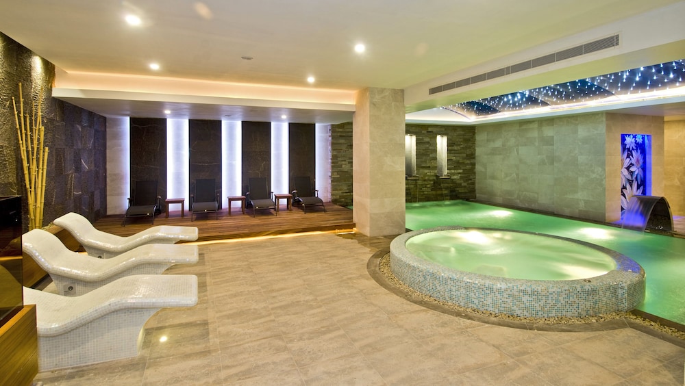 marigold thermal spa hotel