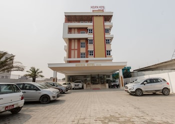 Mourya Hotel Pvt. Ltd.,,3.5 star