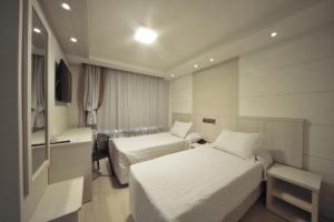 Hotel Marimar The Place,Central Beach>>Balneário Camboriú,4 star