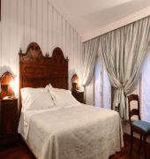 Residenza D'epoca Relais Campo Regio,Monteriggioni>>Figline Valdarno,3 star